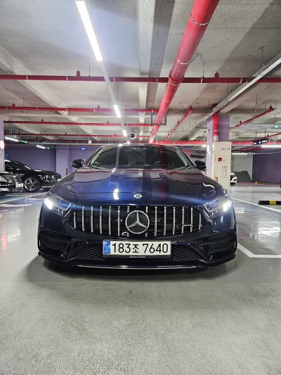 Mercedes-Benz CLS-Class