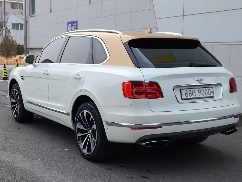 Bentley Bentayga