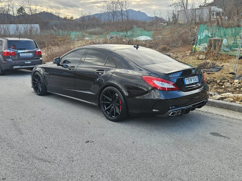 Mercedes-Benz CLS-Class