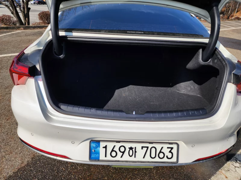 Kia K8