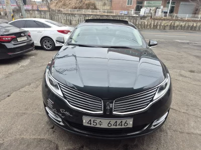 Lincoln MKZ