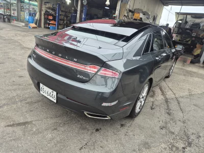 Lincoln MKZ