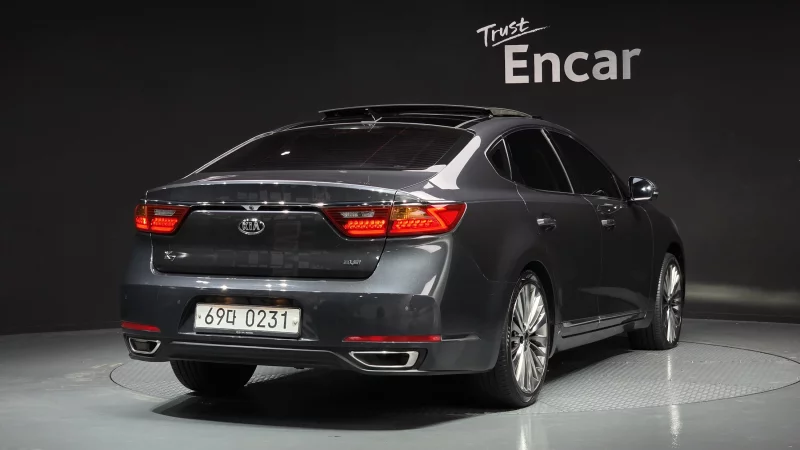 Kia K7