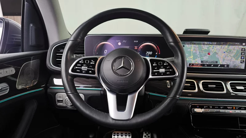 Mercedes-Benz GLE-Class