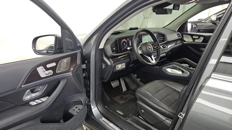 Mercedes-Benz GLE-Class