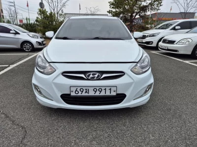 Hyundai Accent