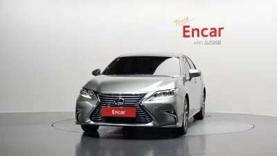 Lexus ES300h