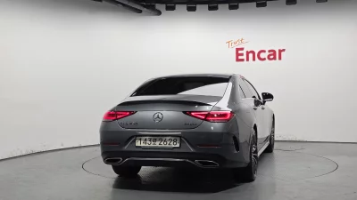 Mercedes-Benz CLS-Class