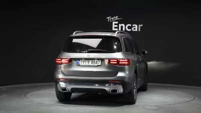 Mercedes-Benz GLB-Class