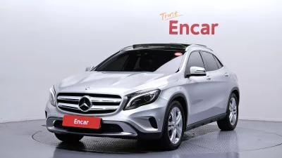 Mercedes-Benz GLA-Class