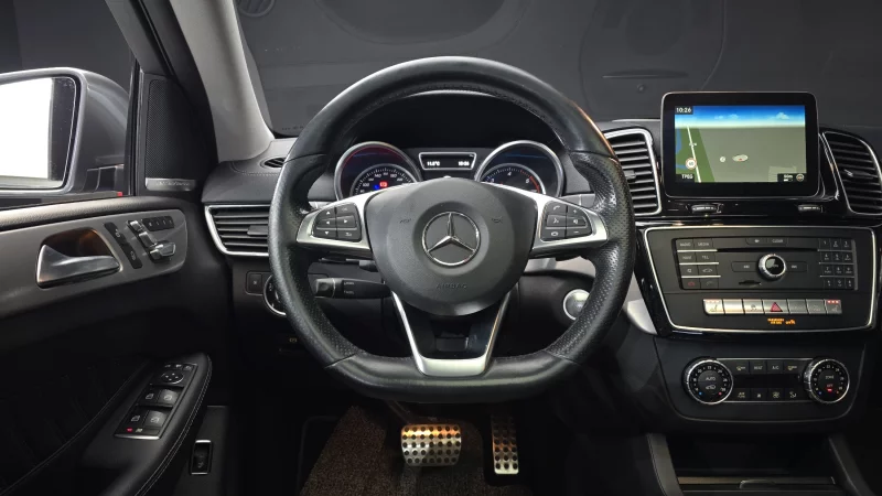 Mercedes-Benz GLE-Class
