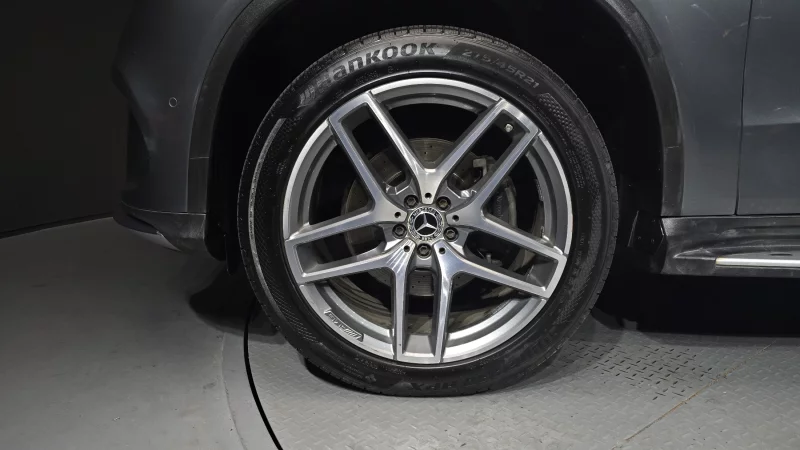 Mercedes-Benz GLE-Class