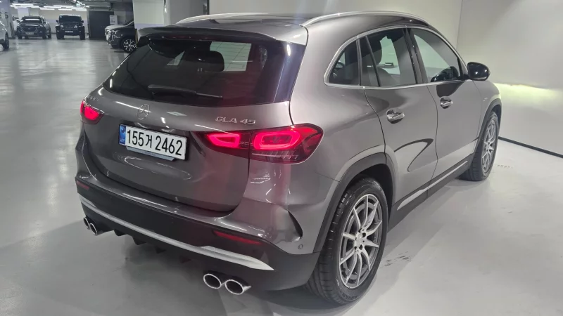 Mercedes-Benz GLA-Class