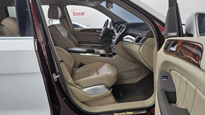 Mercedes-Benz GL-Class