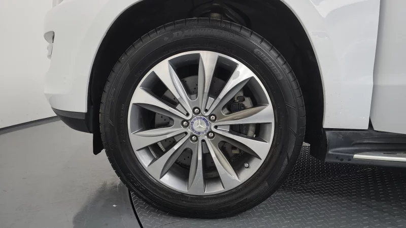 Mercedes-Benz GL-Class