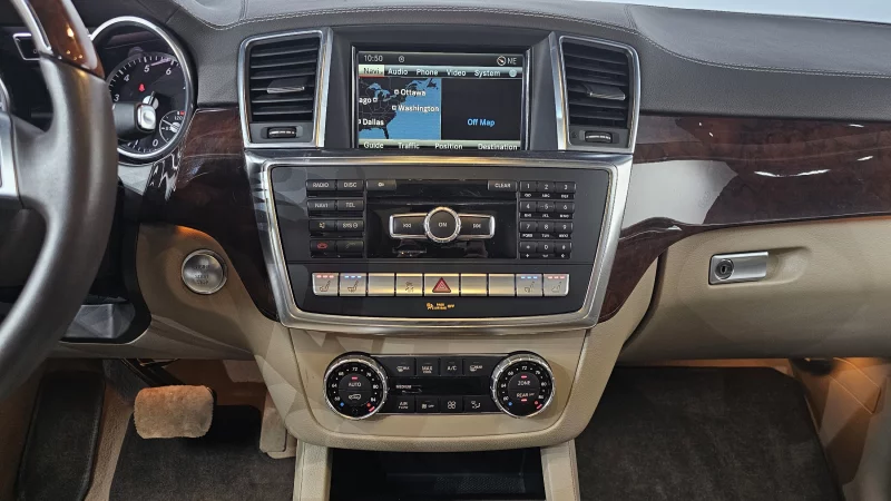 Mercedes-Benz GL-Class