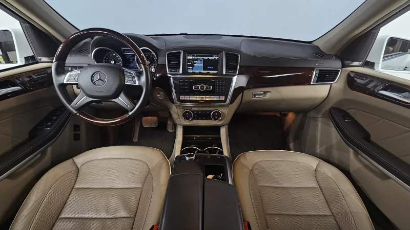 Mercedes-Benz GL-Class