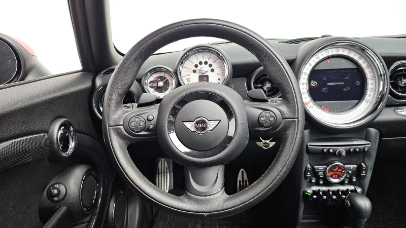 MINI Cooper Convertible