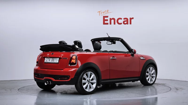 MINI Cooper Convertible