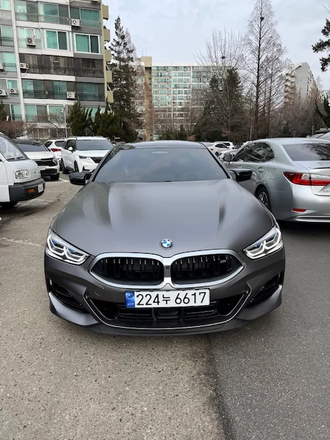 BMW 8-Series