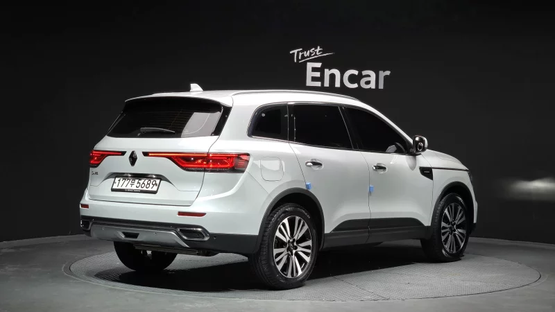 Renault QM6