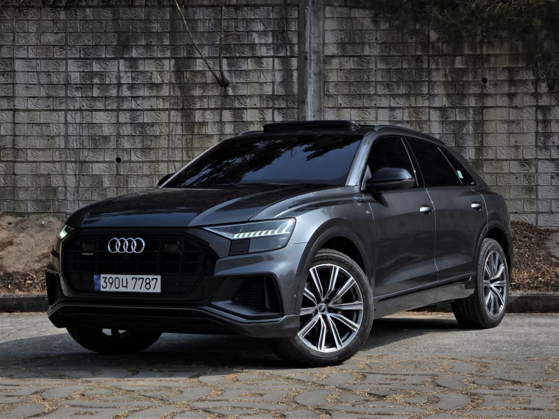 Audi Q8