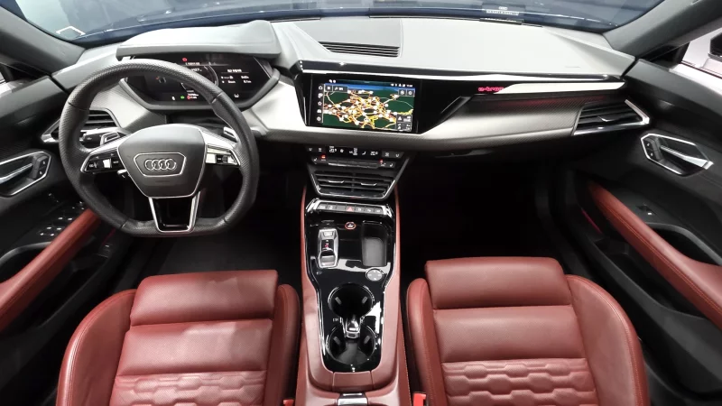 Audi E-TRON GT