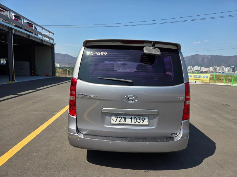 Hyundai Grand Starex