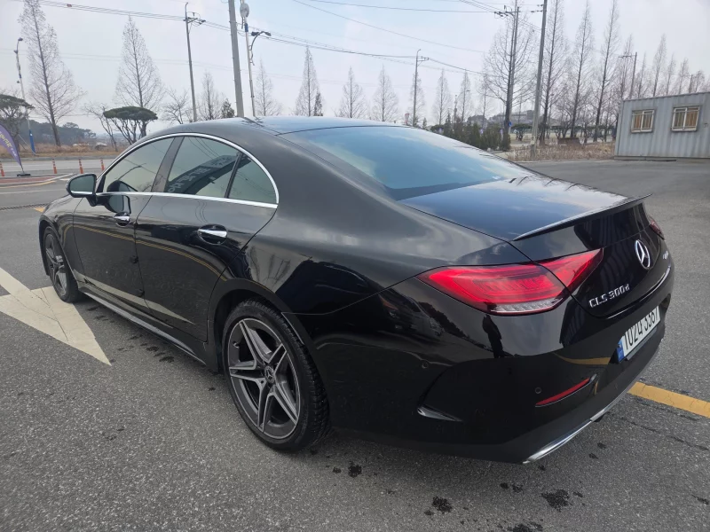 Mercedes-Benz CLS-Class