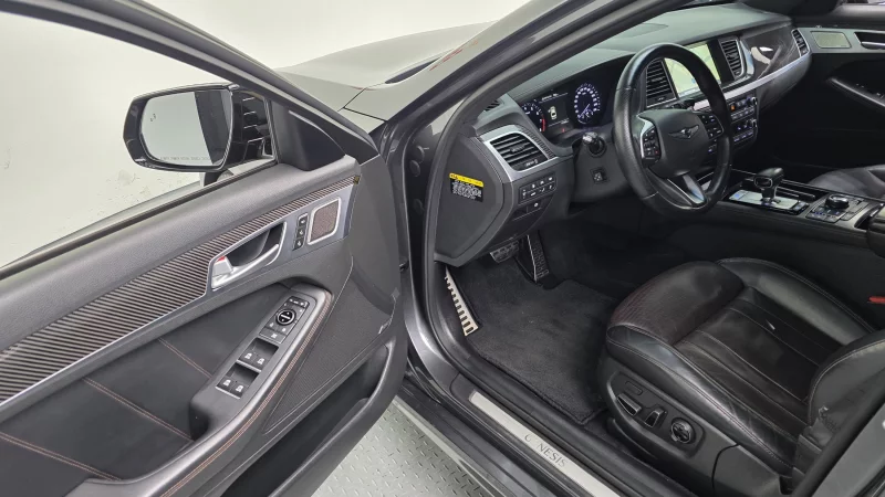 Genesis G80