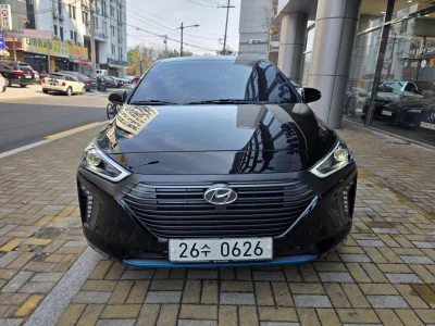 Hyundai Ioniq