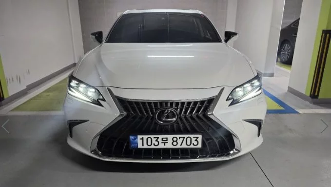 Lexus ES300h
