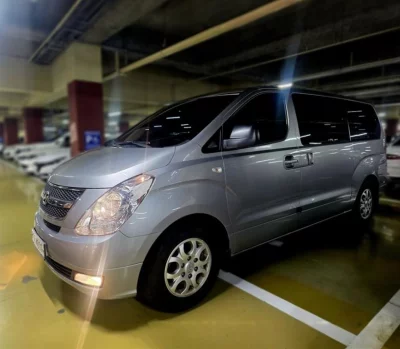 Hyundai Grand Starex