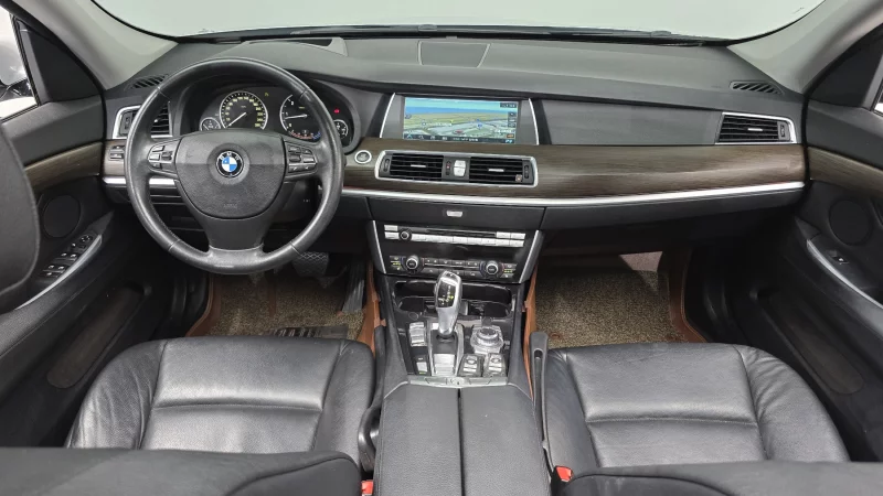 BMW 5-Series Gran Turismo