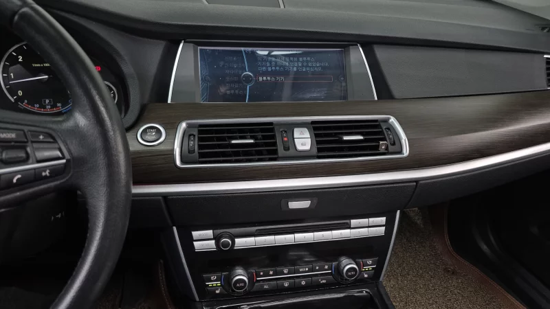 BMW 5-Series Gran Turismo