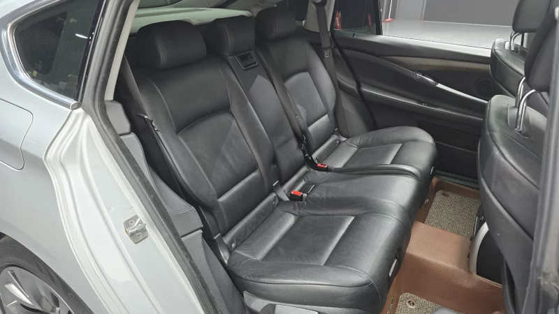 BMW 5-Series Gran Turismo