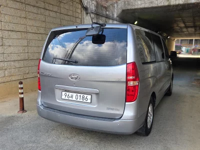 Hyundai Grand Starex