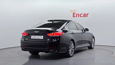 Hyundai Genesis