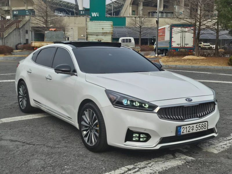 Kia K7