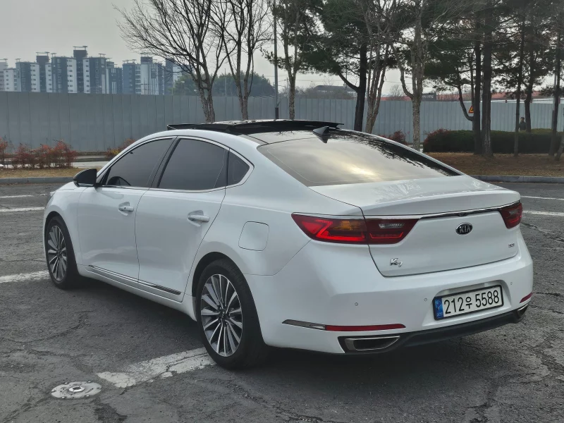 Kia K7