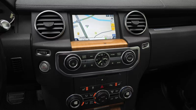 Land Rover DISCOVERY