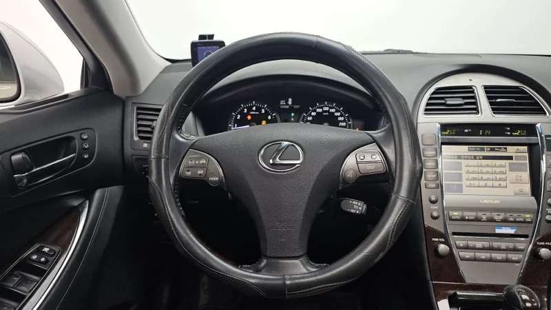 Lexus ES350