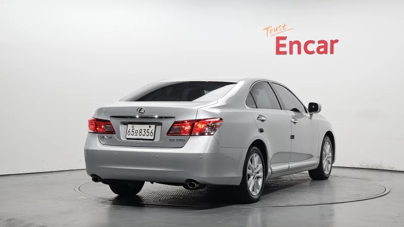 Lexus ES350