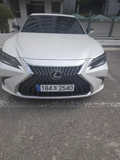 Lexus ES300h