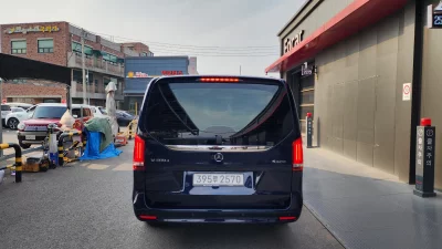 Mercedes-Benz V-Class