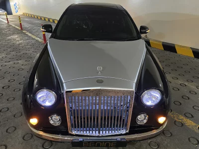 Mitsuoka GALUE