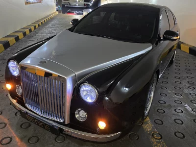 Mitsuoka GALUE
