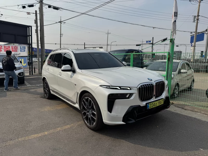 BMW X7