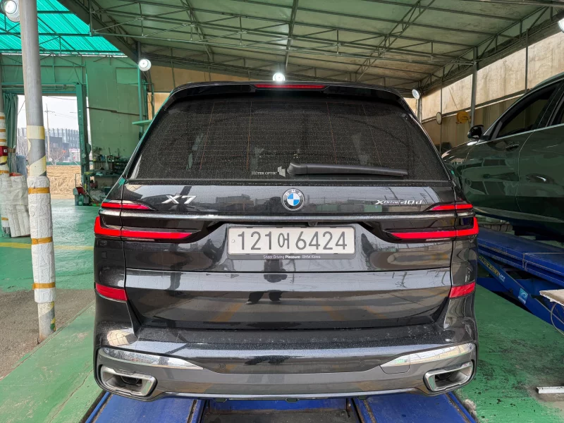 BMW X7