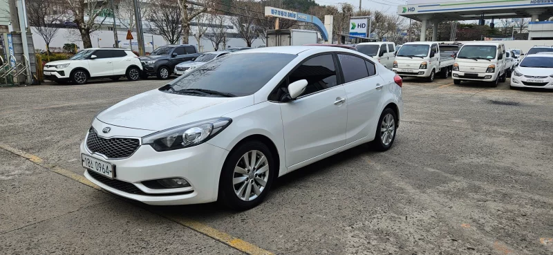 Kia K3